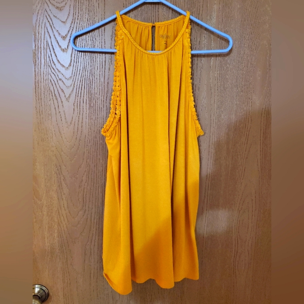 A:Glow Maternity Sleeveless Top size XL